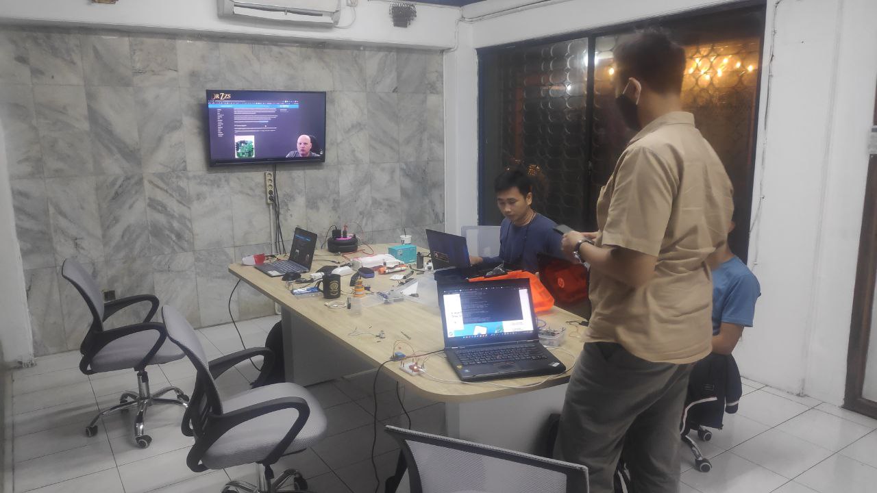 photo_2022-12-17_23-00-09