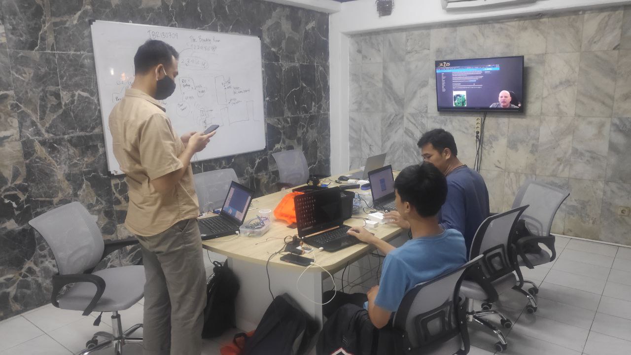 photo_2022-12-17_23-00-18